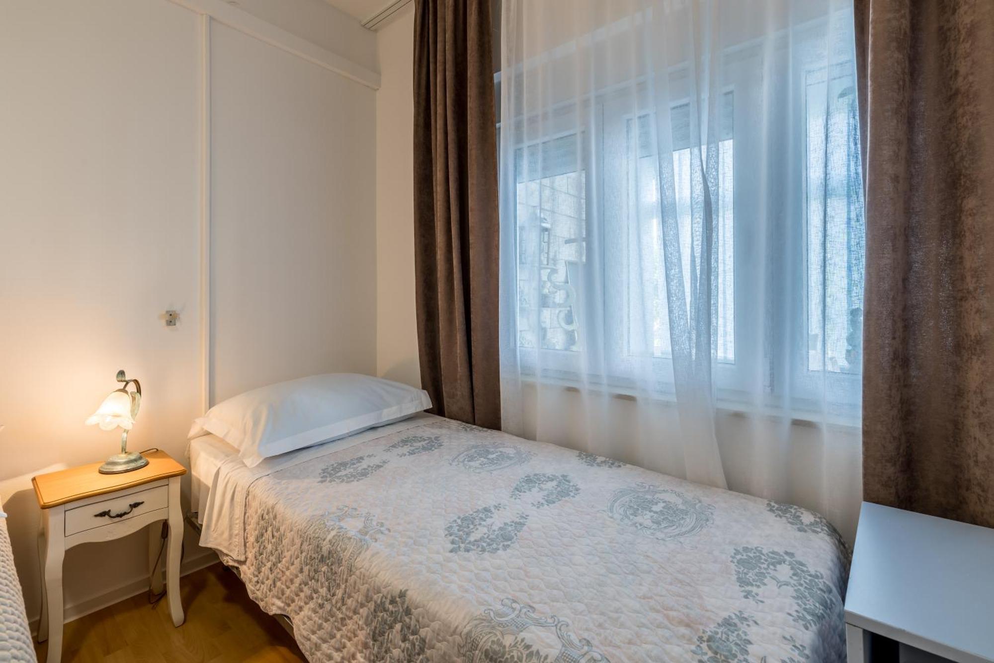 Guesthouse Rooms Split 3*